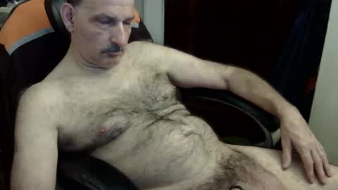 loades182025 online show from October 2025 05:02:02 AM