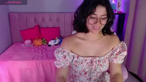 Snapshot of loaluxury chatting on January 2025 02:18:01 AM Pamela online show from January 2025 02:18:01 AM