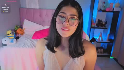 Pamela online show from November 2025 11:21:02 AM