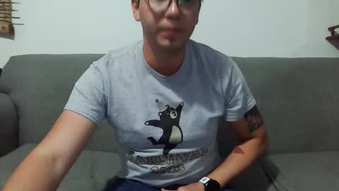 Snapshot of lobomx19 chatting on March 2026 01:44:01 AM Lobo online show from March 2026 01:44:01 AM