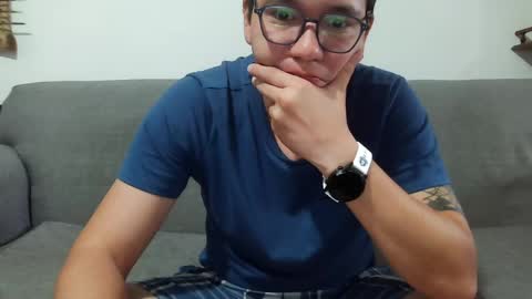 Snapshot of lobomx19 chatting on April 2026 02:21:01 PM Lobo online show from April 2026 02:21:01 PM
