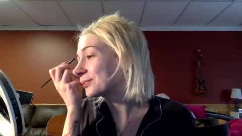 Divine Diva online show from January 2026 07:50:02 PM