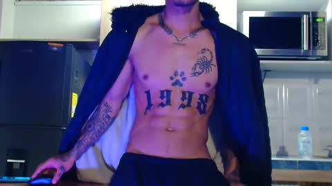 Logan online show from November 2025 01:17:02 AM