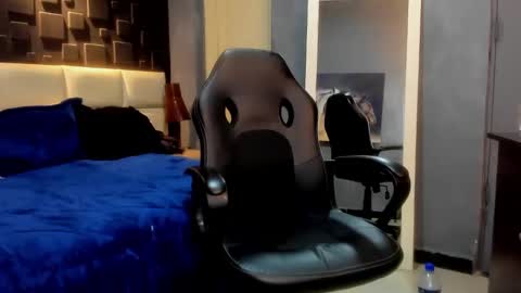 Snapshot of logan_varela chatting on December 2024 02:01:02 AM logan_varela online show from December 2024 02:01:02 AM