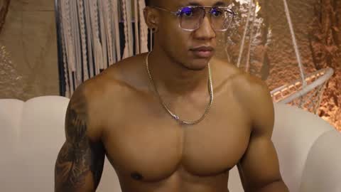 Snapshot of logan_varela chatting on September 2025 02:50:02 PM logan_varela online show from September 2025 02:50:02 PM