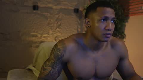 Snapshot of logan_varela chatting on October 2025 05:57:01 PM logan_varela online show from October 2025 05:57:01 PM