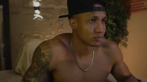 Snapshot of logan_varela chatting on October 2025 02:28:02 PM logan_varela online show from October 2025 02:28:02 PM