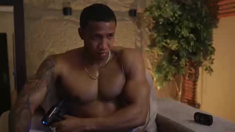 Snapshot of logan_varela chatting on October 2025 02:38:01 PM logan_varela online show from October 2025 02:38:01 PM