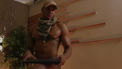 Snapshot of logan_varela chatting on November 2025 01:33:02 PM logan_varela online show from November 2025 01:33:02 PM