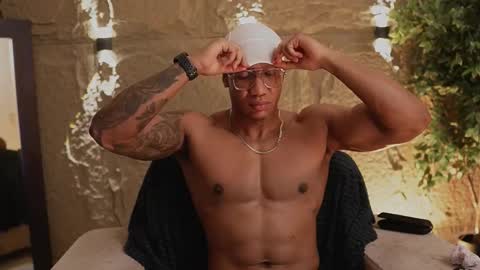 Snapshot of logan_varela chatting on November 2025 10:15:01 AM logan_varela online show from November 2025 10:15:01 AM