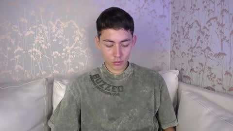 Loganfoster  online show from November 2025 08:23:02 PM