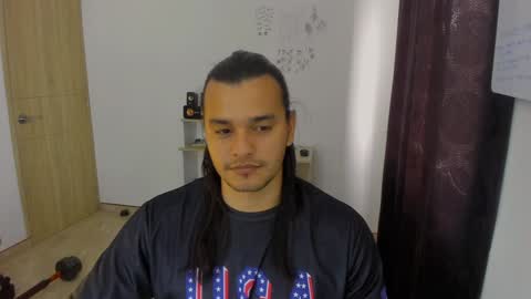 Snapshot of loganhot22 chatting on December 2024 05:22:02 PM Logan online show from December 2024 05:22:02 PM