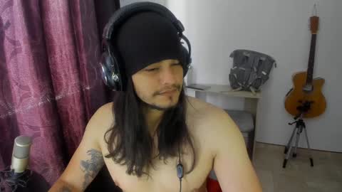 Snapshot of loganhot22 chatting on January 2025 03:43:01 PM Logan online show from January 2025 03:43:01 PM