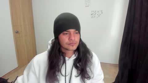 Snapshot of loganhot22 chatting on January 2026 11:37:02 AM Logan online show from January 2026 11:37:02 AM