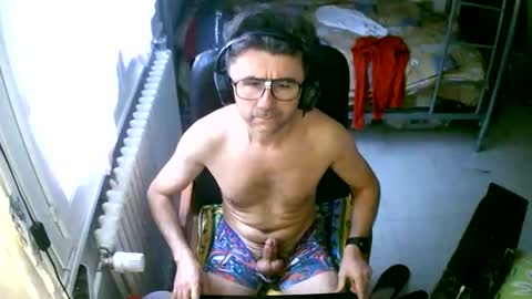 lokoum39 online show from December 2025 10:33:01 AM