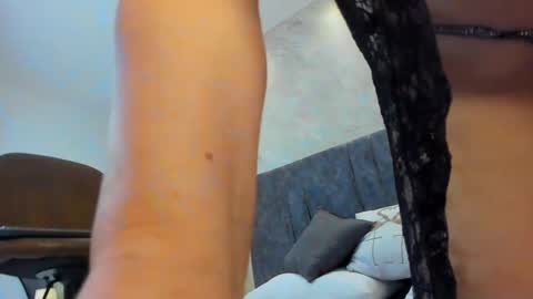 Snapshot of lola__sweet0591 chatting on September 2025 10:15:01 AM Lola Sweet online show from September 2025 10:15:01 AM