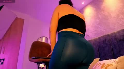 Snapshot of lola__sweet0591 chatting on January 2026 12:11:01 PM Lola Sweet online show from January 2026 12:11:01 PM