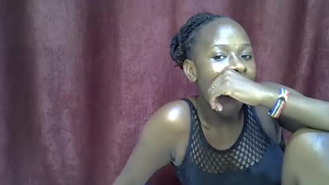 lola_beib online show from May 2026 07:19:01 PM