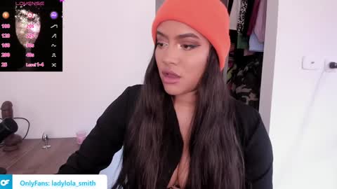 Snapshot of lolaasmith_21 chatting on February 2025 07:53:02 PM lolaasmith_21 online show from February 2025 07:53:02 PM