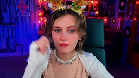Snapshot of lolaasmus chatting on December 2024 02:38:01 PM I consider myself the god Loki but life just calls me LOL online show from December 2024 02:38:01 PM