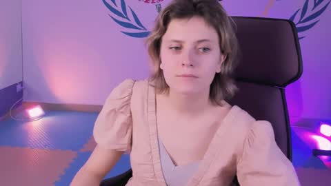 Snapshot of lolaasmus chatting on December 2024 11:17:01 AM I consider myself the god Loki but life just calls me LOL online show from December 2024 11:17:01 AM