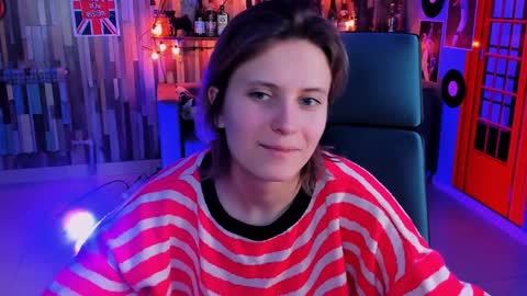 Snapshot of lolaasmus chatting on January 2025 08:06:01 AM I consider myself the god Loki but life just calls me LOL online show from January 2025 08:06:01 AM