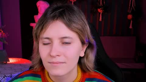 Snapshot of lolaasmus chatting on January 2025 11:31:02 AM I consider myself the god Loki but life just calls me LOL online show from January 2025 11:31:02 AM