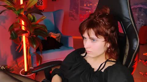 Snapshot of lolaasmus chatting on March 2025 03:20:02 PM I consider myself the god Loki but life just calls me LOL online show from March 2025 03:20:02 PM