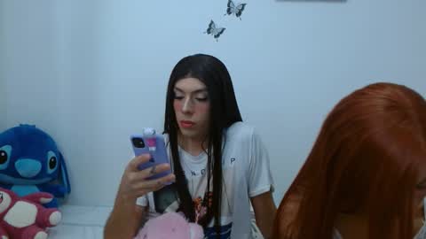 lolabloomx online show from November 2025 02:40:02 PM