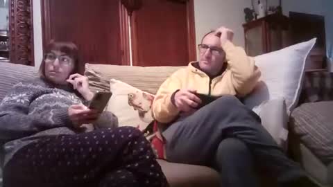 LOLA HUESO y ERIC online show from March 2025 04:41:01 PM