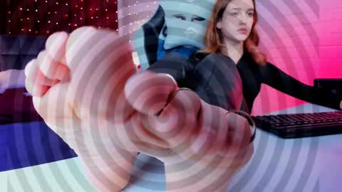 lolalemona online show from February 2025 03:27:02 PM