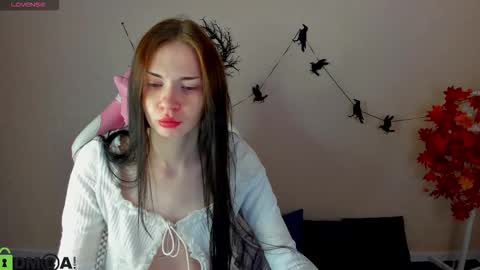 Snapshot of lolatwizz chatting on November 2025 09:20:01 AM Lola online show from November 2025 09:20:01 AM