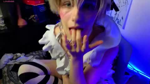 Snapshot of lolle4k chatting on October 2025 10:54:02 PM Christine online show from October 2025 10:54:02 PM