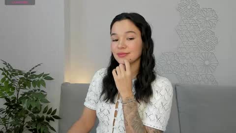 Snapshot of lolly_turner chatting on September 2025 05:07:02 AM lolly_turner online show from September 2025 05:07:02 AM