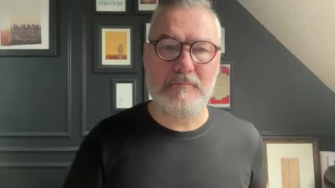 EnglishBear online show from March 2026 08:42:01 AM