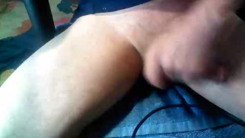 lonesomej69 online show from January 2025 01:00:01 AM