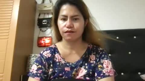 TOPwithEXTRABiG online show from October 2025 07:18:02 AM