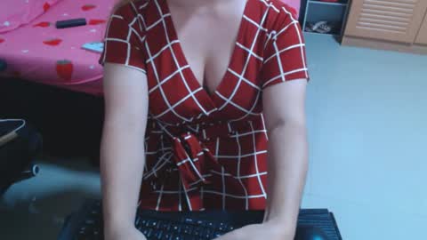 TOPwithEXTRABiG online show from October 2025 03:23:02 PM