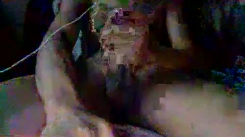 Snapshot of longlove9909 chatting on December 2024 08:04:02 PM longlove9909 online show from December 2024 08:04:02 PM