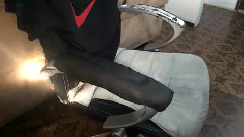 longshaft_ online show from February 2026 02:35:01 PM