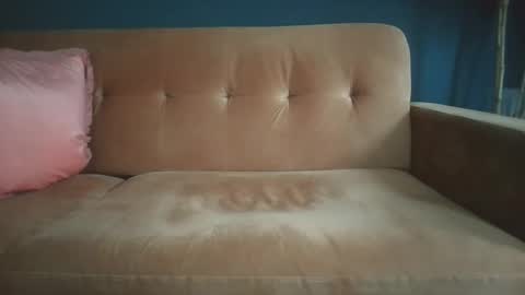 Snapshot of longwet1 chatting on January 2025 09:40:01 AM longwet1 online show from January 2025 09:40:01 AM