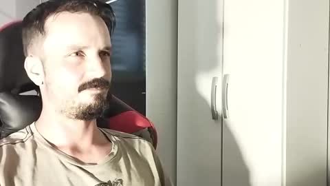 Snapshot of lookaz4010 chatting on March 2025 01:19:02 PM Lucas online show from March 2025 01:19:02 PM