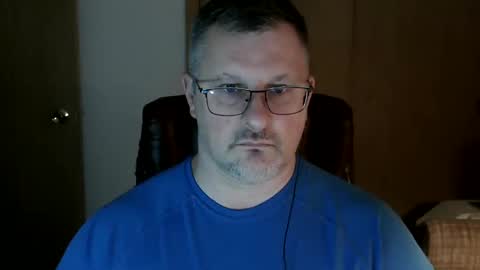 lookin75 online show from October 2025 03:40:01 AM