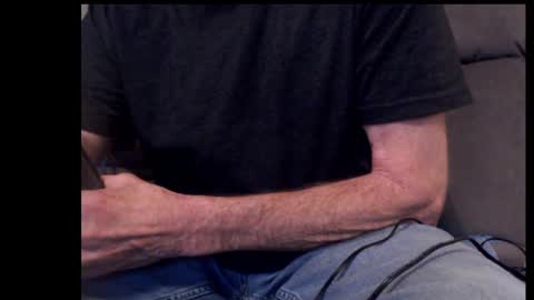 looking469 online show from November 2025 12:54:01 AM