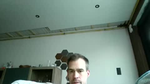loonelyy online show from May 2026 06:53:01 PM
