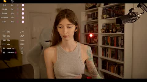 loony_moony online show from February 2026 10:58:02 AM