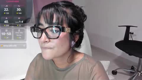 lore_rey online show from November 2025 12:57:02 AM