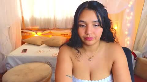 loreanis online show from October 2025 08:55:02 PM