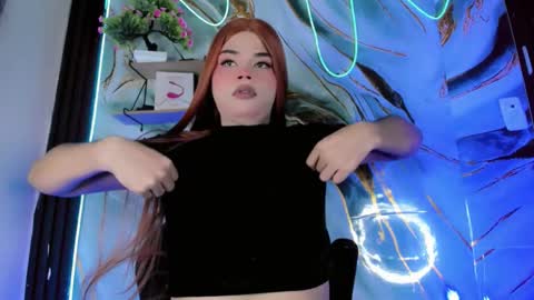 lorems_ online show from November 2025 11:10:01 AM