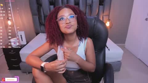 Snapshot of lorena_vieira_ chatting on January 2025 09:08:01 PM Lorena Vieira online show from January 2025 09:08:01 PM